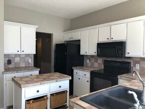402 Juneau Ave in Lubbock, TX - Building Photo - Building Photo