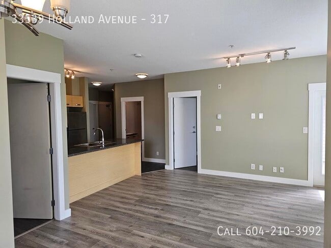 property at 33539 Holland Ave