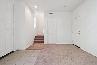 141 Eureka Pl in Upland, CA - Foto de edificio - Building Photo