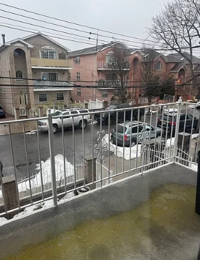 1466 Ohm Ave, Unit 2 in Bronx, NY - Foto de edificio - Building Photo