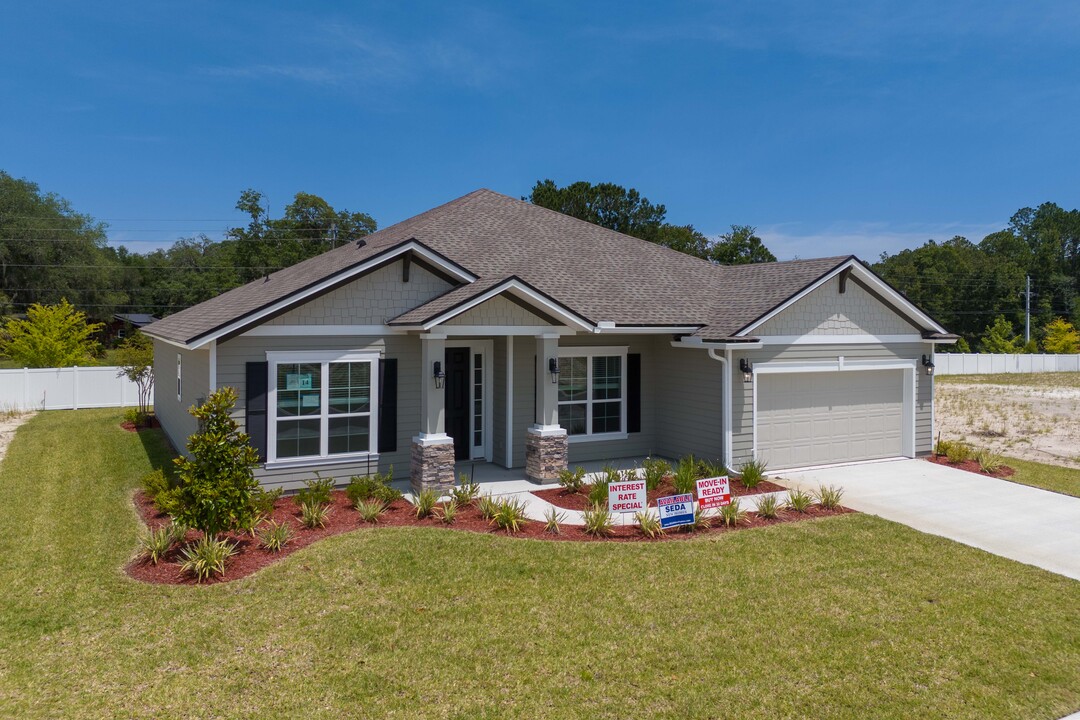 Sandy Ridge in Yulee, FL - Building Photo