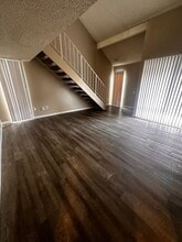 5001 Belle Ter in Bakersfield, CA - Building Photo - Building Photo