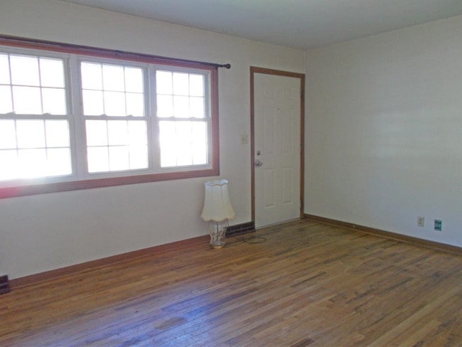 4020 N Pine St in Davenport, IA - Foto de edificio - Building Photo