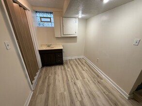 1013 Celina Ave in Akron, OH - Building Photo - Building Photo