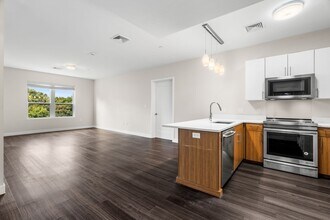 999 Hancock St in Quincy, MA - Building Photo - Building Photo