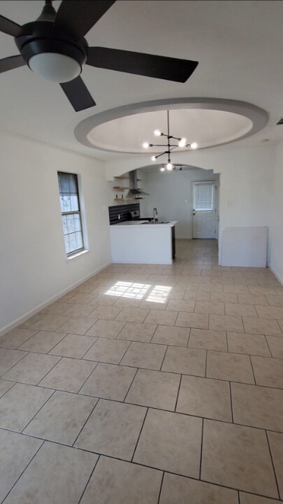 3114 Cuernavaca Dr in Laredo, TX - Building Photo