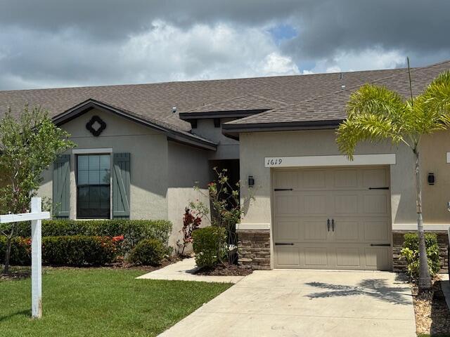 1619 Merriment Way in Fort Pierce, FL - Building Photo - Building Photo