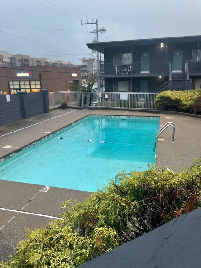 803 Hillview Heights in Nashville, TN - Building Photo - Building Photo