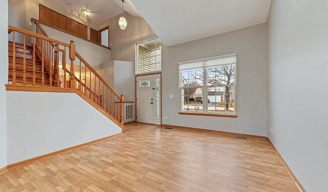 1213 Darnell Dr in Mundelein, IL - Building Photo - Building Photo