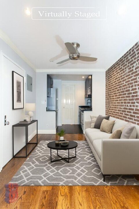 345 W 53rd St in New York, NY - Building Photo