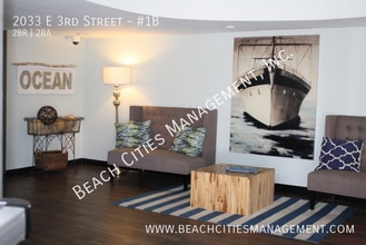 2033 E 3rd St in Long Beach, CA - Building Photo - Building Photo