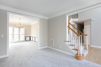 413 Dairy Farm Dr in Hillsborough, NC - Building Photo - Building Photo