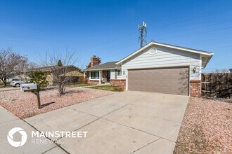 18237 E Atlantic Dr in Aurora, CO - Building Photo - Building Photo