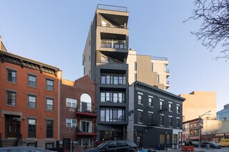 1111 Fulton St in Brooklyn, NY - Building Photo - Building Photo