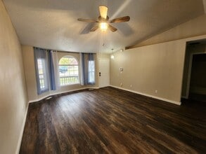 614 Oxford Way in Caldwell, ID - Building Photo - Building Photo