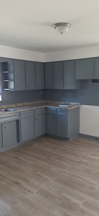 1909 Dubourg Ave, Unit House in Louisville, KY - Building Photo