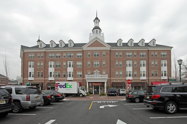 30 N Livingston Ave in Livingston, NJ - Building Photo - Building Photo