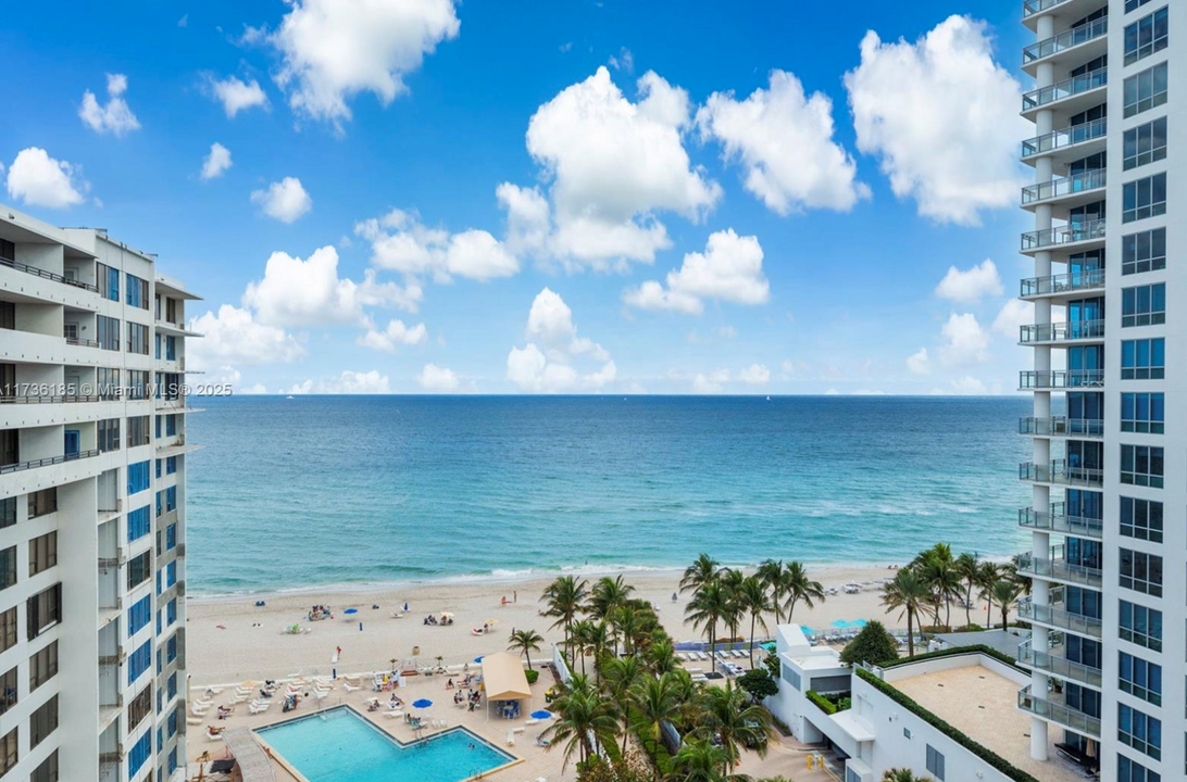 3505 S Ocean Dr, Unit 1221 in Hollywood, FL - Building Photo