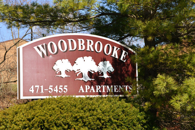 Woodbrooke in Cincinnati, OH - Building Photo - Building Photo