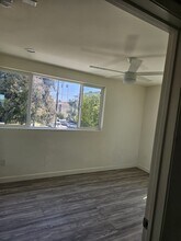 16222 S Ainsworth St, Unit 1 in Gardena, CA - Foto de edificio - Building Photo