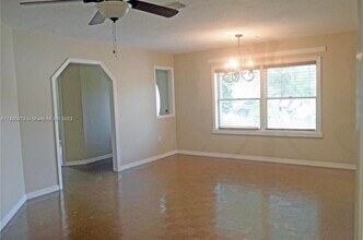 5000 Garner St in Fort Pierce, FL - Building Photo - Building Photo