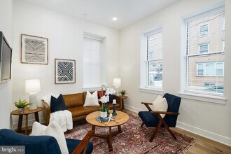 1723 Francis St in Philadelphia, PA - Building Photo - Building Photo