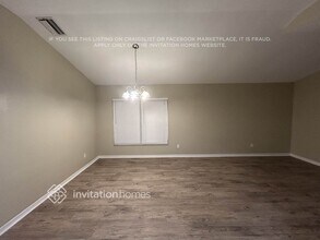 407 Sand Ridge Dr in Valrico, FL - Building Photo - Building Photo