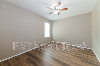 9853 Fleetwood Dr in Frisco, TX - Building Photo - Building Photo