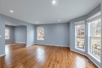 438 Rachel Cir in Romeoville, IL - Building Photo - Building Photo