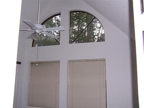 16800 Sugar Pine Dr in Houston, TX - Building Photo - Building Photo