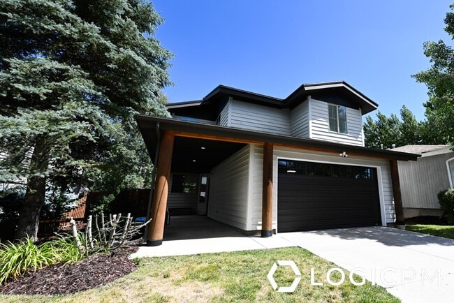 1034 Lincoln Ln in Park City, UT - Building Photo - Building Photo