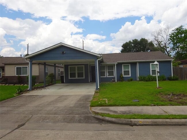 property at 4907 Ward St