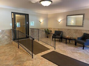 42 Barker Ave, Unit 6F in White Plains, NY - Building Photo - Building Photo