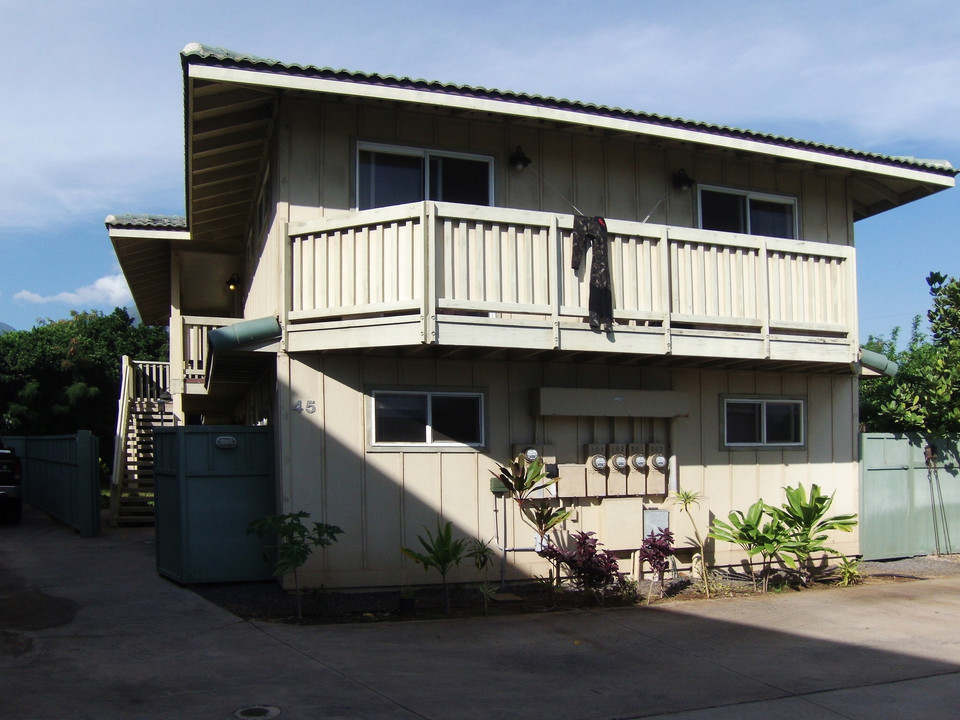 45 Naniluna Pl in Wailuku, HI - Foto de edificio