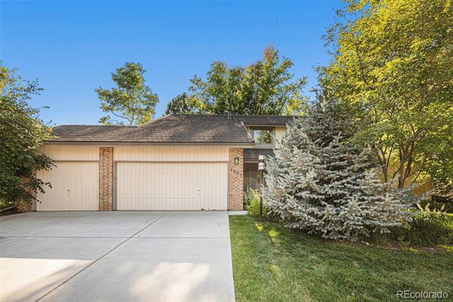 5961 S Boston St in Greenwood Village, CO - Foto de edificio - Building Photo