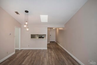 5051 Grande Dr in Pensacola, FL - Building Photo - Building Photo
