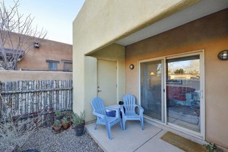 810 Calle Saragosa in Santa Fe, NM - Building Photo - Building Photo