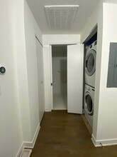 650 W Wayman St, Unit 303C in Chicago, IL - Building Photo - Building Photo