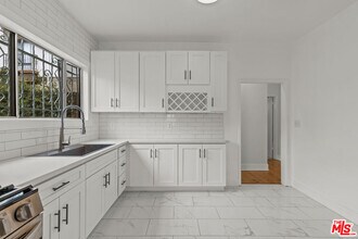 1817 Grace Ave in Los Angeles, CA - Building Photo - Building Photo