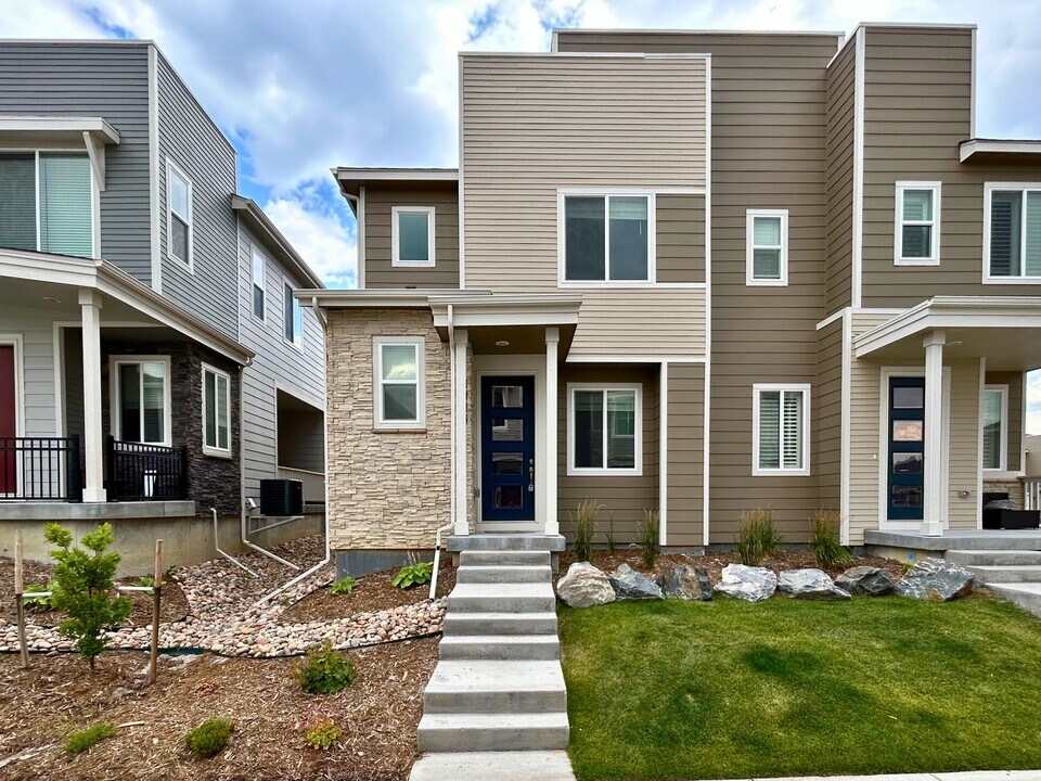 5036 Construct Pt in Colorado Springs, CO - Building Photo