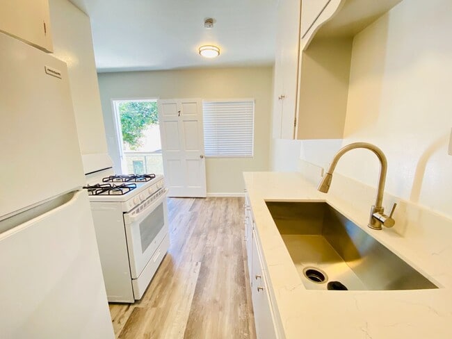 property at 1311 E 1st St