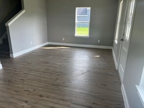 3005 Arapaho Rd in Commerce, TX - Building Photo - Building Photo
