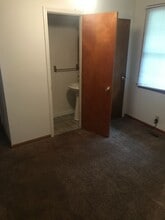 7029 Bonnavent Dr in Nashville, TN - Building Photo - Building Photo