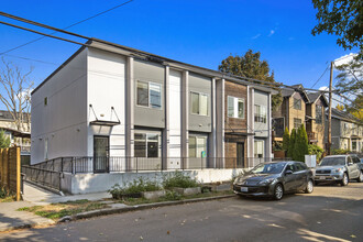 2608 S Lane St in Seattle, WA - Building Photo - Primary Photo