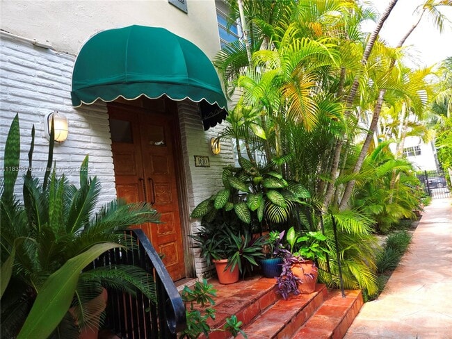 property at 1610 Michigan Ave