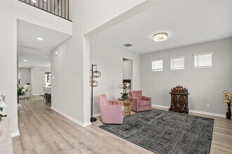 3010 Adams Cross Dr in Zephyrhills, FL - Foto de edificio - Building Photo