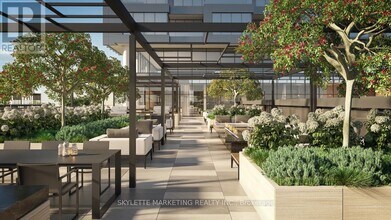 5 Quarrington Lane in Toronto, ON - Building Photo - Building Photo