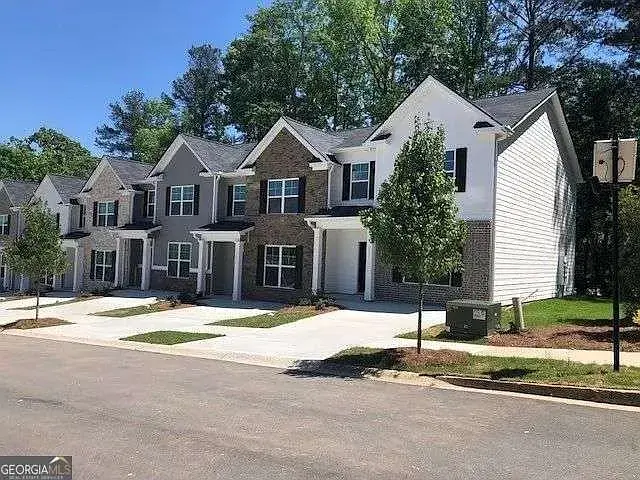 2692 Paxton Pl in Decatur, GA - Building Photo