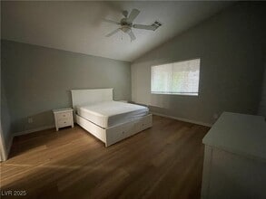 10270 Spider Rock Ave in Las Vegas, NV - Building Photo - Building Photo