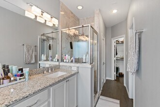 2409 Lawrence St in Houston, TX - Building Photo - Building Photo